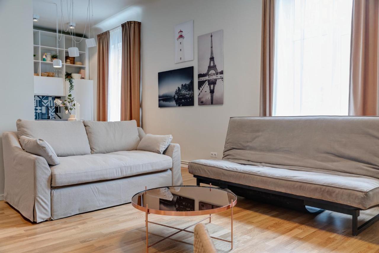 Dandelion Apartments Matisa Riga Exterior photo